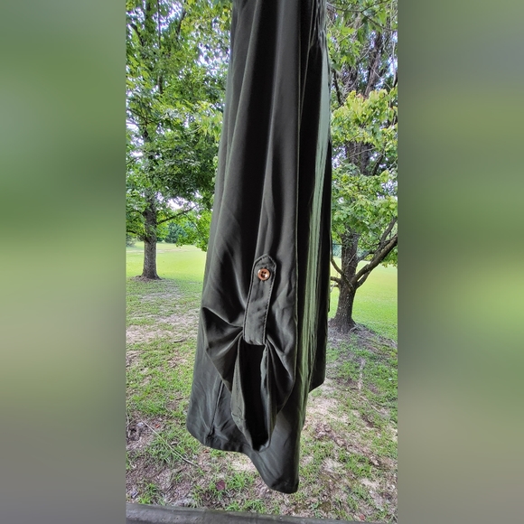 Sweet Wanderer olive Green zip V neck blouse size XL - Picture 5 of 7